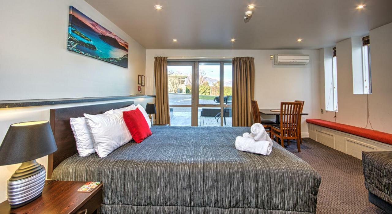 Autoline 4* Queenstown